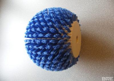 Brosse coupe bombée